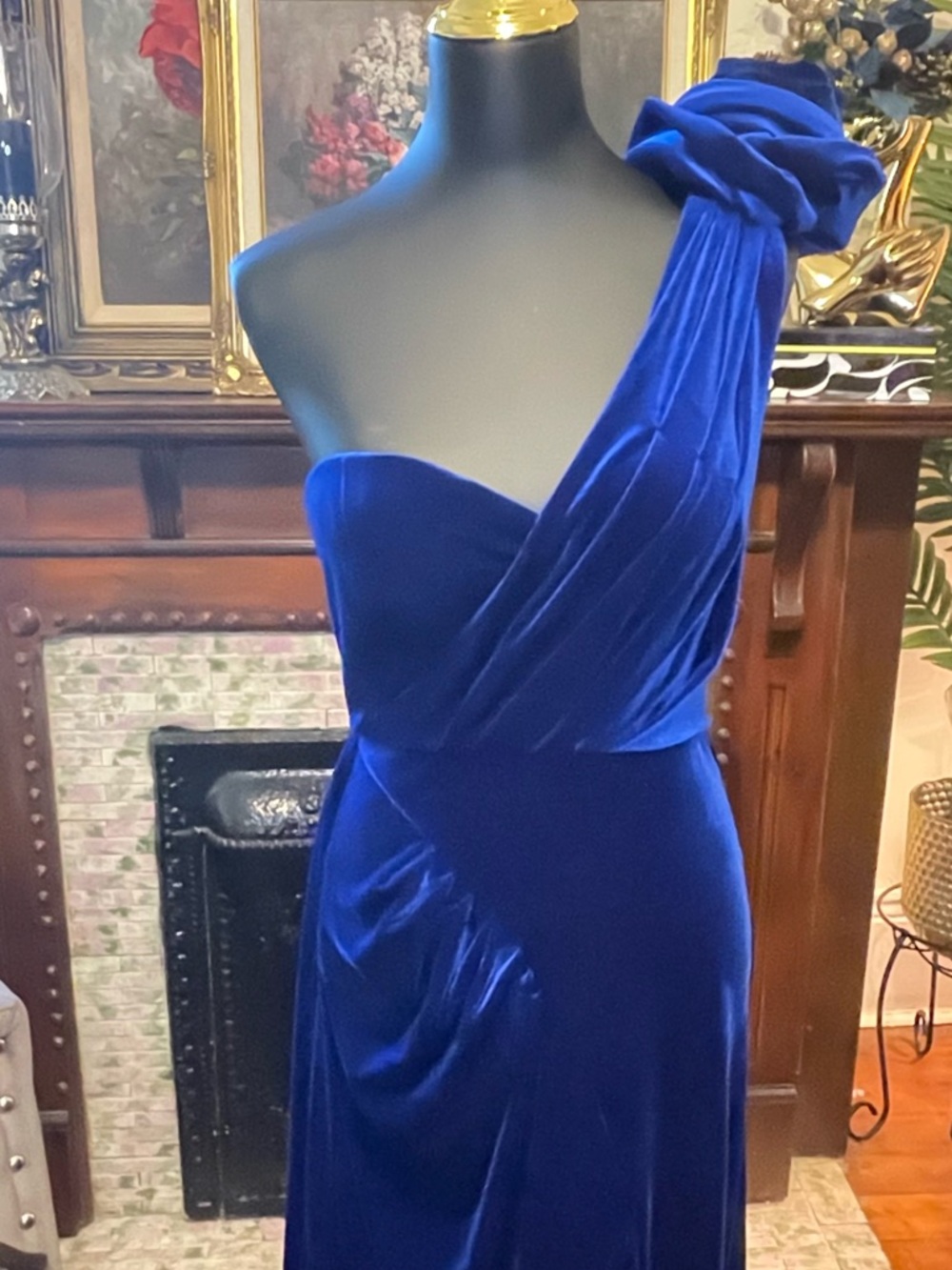 Fashion Nova Royal Blue One-Shoulder Velvet Gown